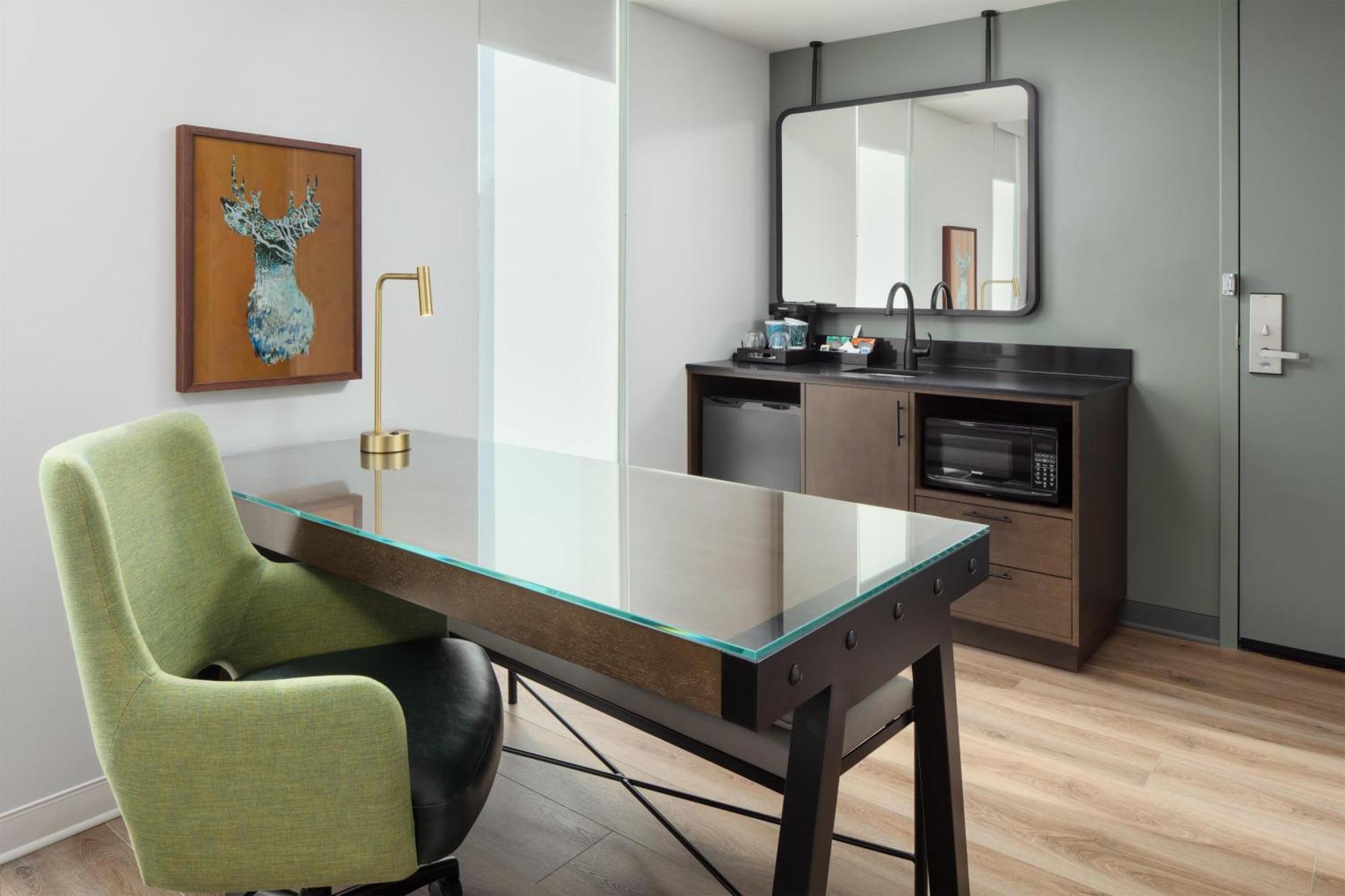 Two-Room King Suite Hearing Access