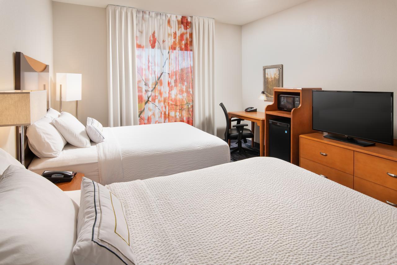 Queen Room with Two Queen Beds