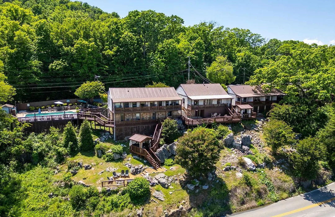 Historic Riverview Inn Seven-1