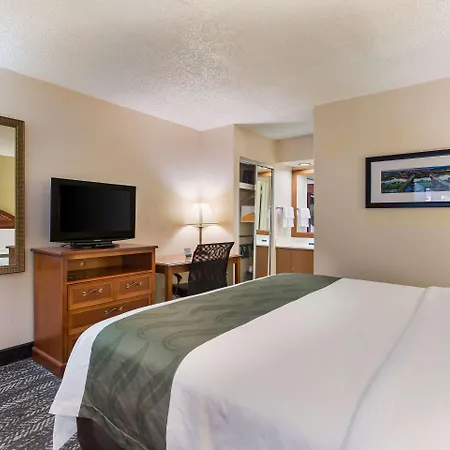 Quality Inn - Hamilton Place-3