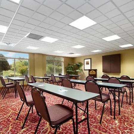 Wingate By Wyndham - Chattanooga-3