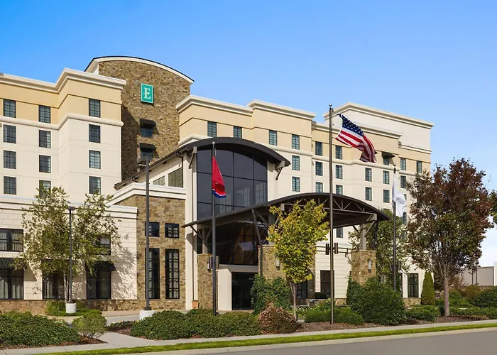 Chattanooga HotelsEmbassy Suites Hamilton Place
